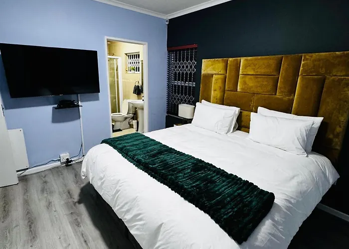 Blue Lily Haven Cape Town Self Catering Home