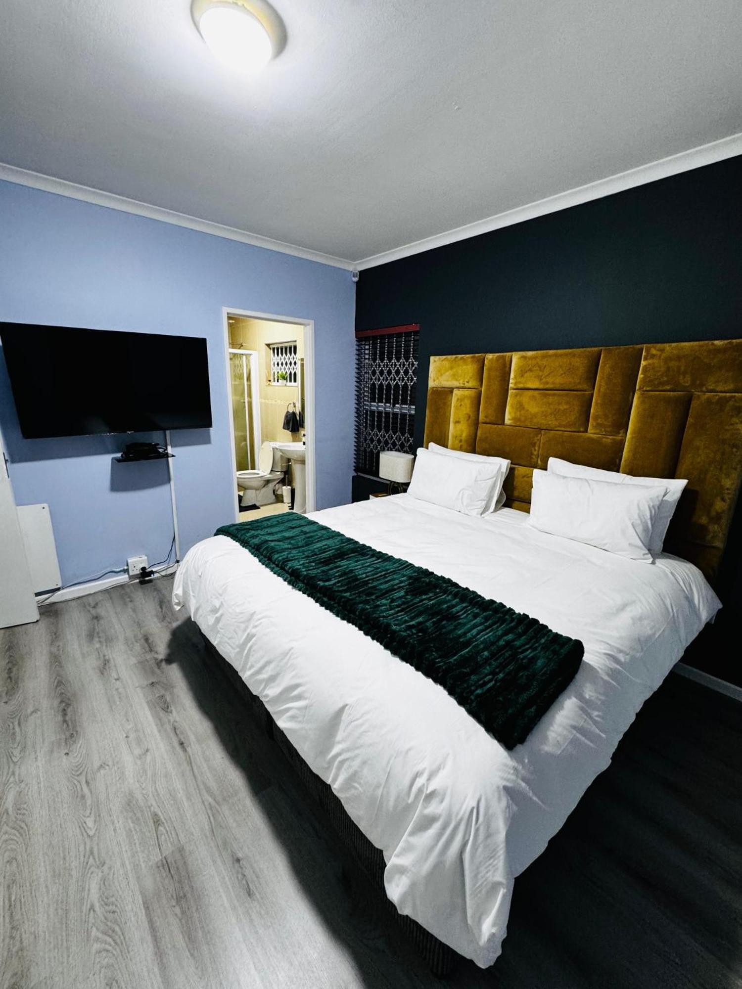 Blue Lily Haven Self Catering * Le Cap
